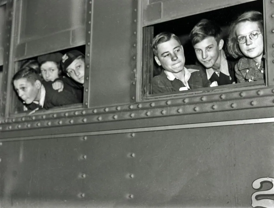 Children evacuees from the U.K. arriving at Montreal, 1941.