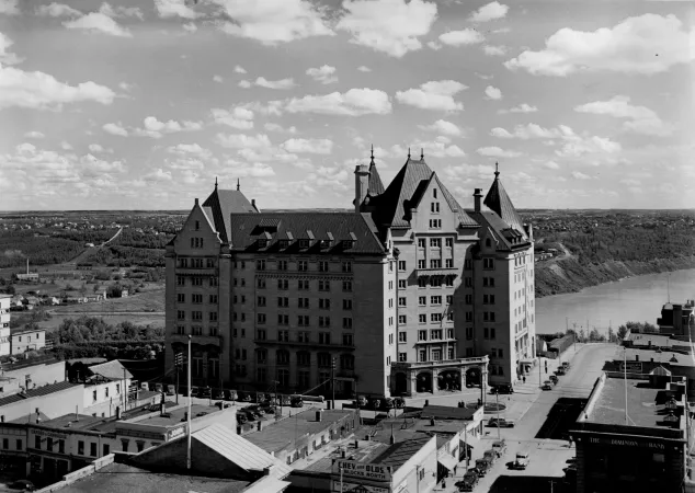 L'hôtel Macdonald, Edmonton, Alberta, 1940