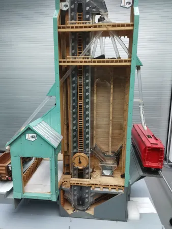 A closer look at the inner workings of the grain elevator model.