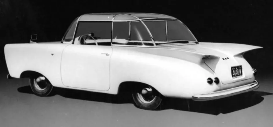 La toute première automobile / voiturette Zar Zar-Car, Windsor, Ontario. Arthur Prévost, « La première auto entièrement canadienne bientôt en vente! » Le Petit Journal, 25 octobre 1959, 67.