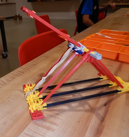 A catapult built out of K'Nex