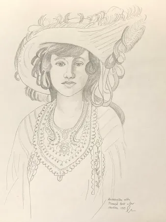 Un dessin au crayon d’une femme portant un chapeau à plumes.