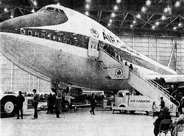 The presentation of the first Boeing Model 747 of Air Canada at Montreal-Dorval International Airport, Dorval, Québec. Anon., “Des milliers de personnes ont vu le géant des airs.” La Presse, 22 March 1971, A 1.