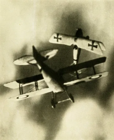 Two of the great fighter planes of the First World War: A SPAD S.VII of the Royal Flying Corps or Aéronautique militaire and an Albatros D.III of the Luftstreitkräfte. Anon., “A Dog Fight.” Canadian Aviation, January 1932, 12.