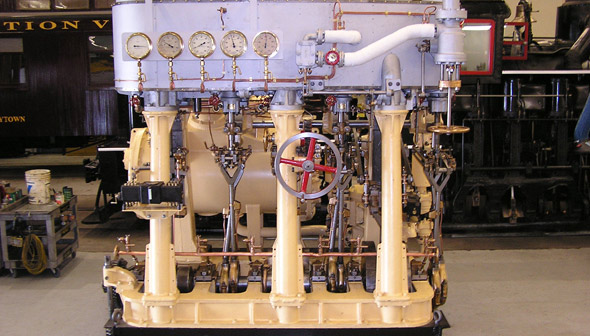 triple expansion steam engine