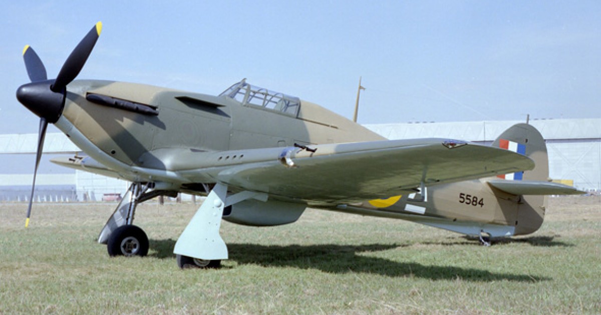 (VITRINE) ARMA- 1/72 - Hurricane MkIIc (sans arme) de Jules MORLAT (Hiver 44-45)!  Artifact-hawker-hurricane-xii