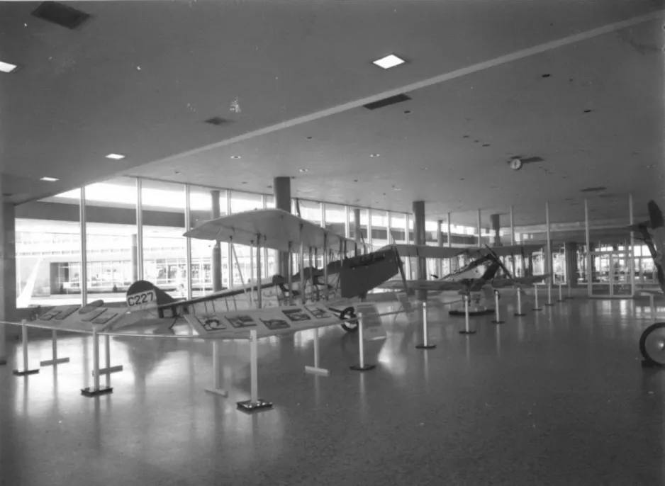 A view of the annex of the National Aviation Museum, Uplands Airport, Ottawa, circa 1963. CASM, negative number 4565.