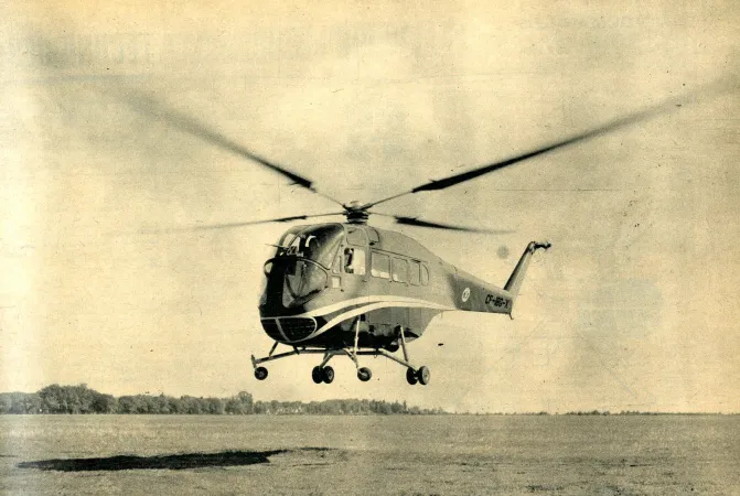 A Doman LZ-5, the one and only example of this type of helicopter made in Canada to be more precise, during a test flight. Jacques Gambu, « Le premier hélicoptère à pales encastrées: Doman LZ-5. » Aviation Magazine, 19 January 1956, 17.