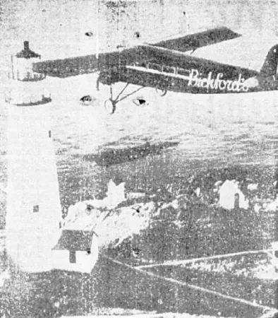 Le Stinson SM-6000 Airliner de Bickford’s, Incorporated, piloté par William H. Wincapaw, Boston Light, Boston, Massachusetts, 25 décembre 1937. Anon., “ –. ” L’Illustration nouvelle, 3 janvier 1938, 12-13.