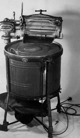 La lessiveuse Beatty de modèle A est la première machine à laver électrique au Canada munie d’un agitateur. Source : Ingenium 1968.0399