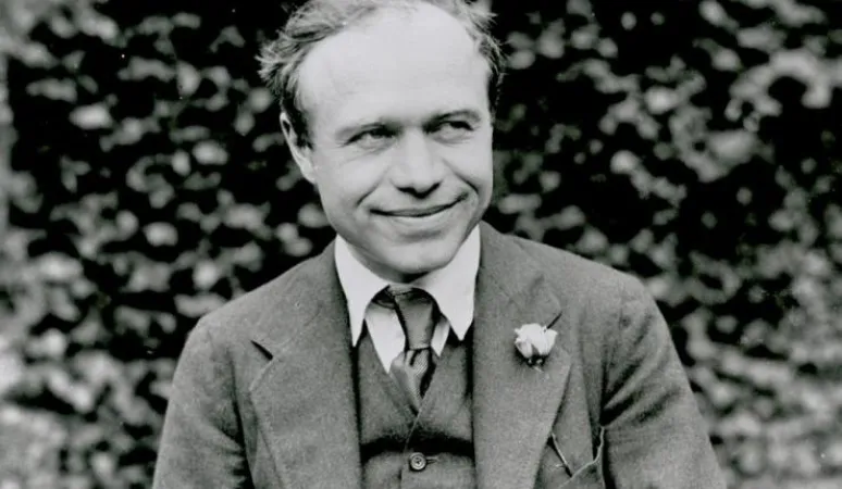Lord Beaverbrook (William Maxwell Aitken), ca. 1916: George Metcalf Archival Collection, Canadian War Museum 20020045-1675