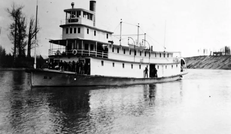 BX Stern Wheeler on the Nechako River ca 1910