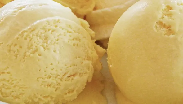 Boules de Crème glacée à la vanille