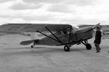 Avion D.H. 80A Puss Moth de De Havilland
